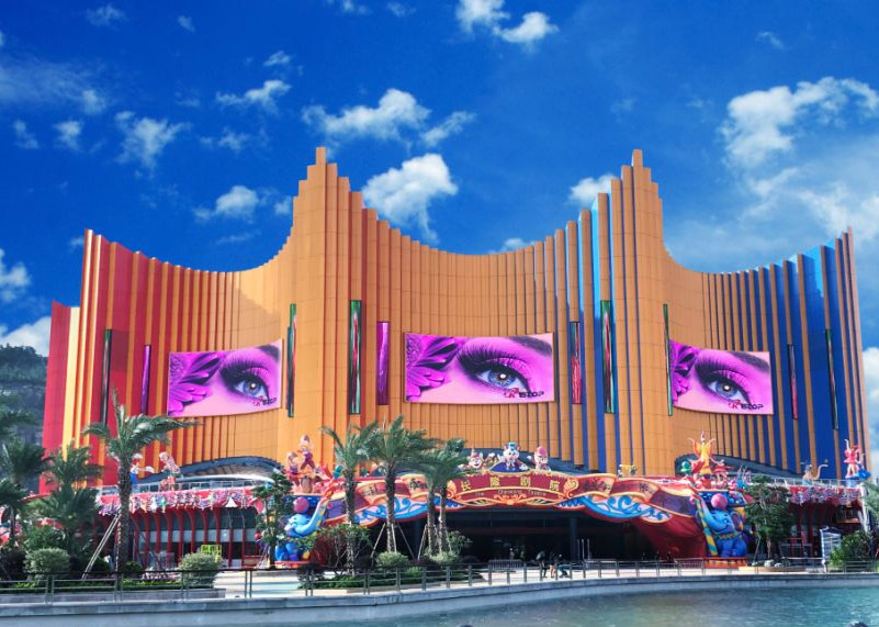 易游电竞显示倾情打造珠海长隆剧院户外创意显示屏